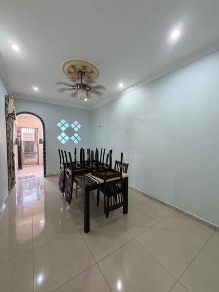 Rumah Teres 1-Tingkat untuk Disewa di Taman Perpaduan Koperasi (Tambun) - Kelvin Chong - Dining Room - PropertyGuru.com.my