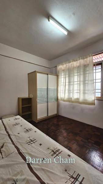 Kondominium untuk Dijual di Rifle Garden - Darren Cham - Bedroom - PropertyGuru.com.my