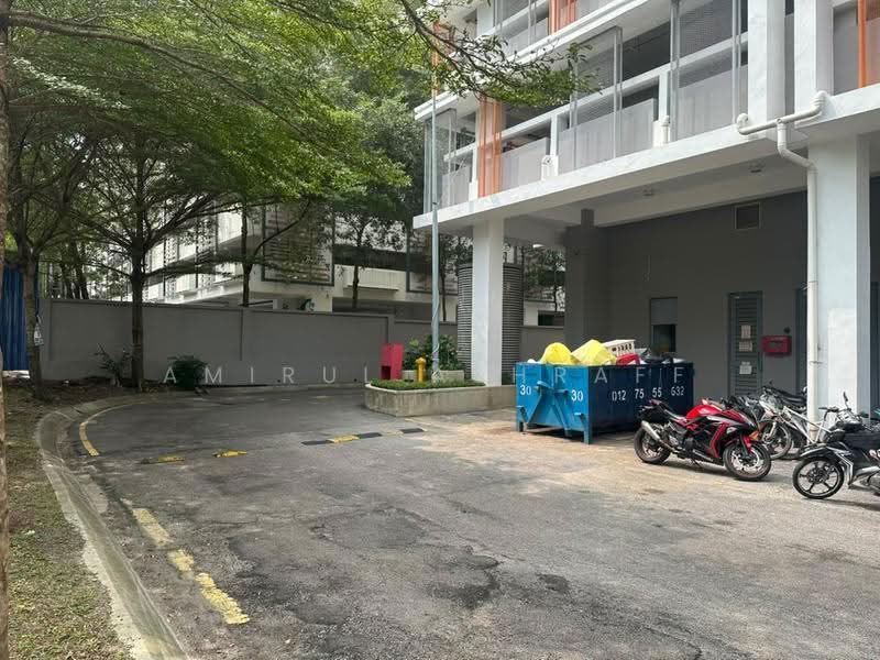 Retail Space for Sale in Bukit Jelutong (Shah Alam) - Amirul Ashraff - Exterior - PropertyGuru.com.my