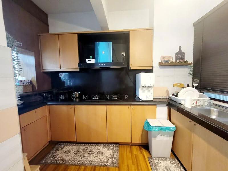 Kondominium untuk Dijual di Menara Polo - Luqman Ramli - Kitchen - PropertyGuru.com.my