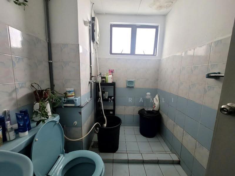 Kondominium untuk Dijual di Menara Polo - Luqman Ramli - Bathroom - PropertyGuru.com.my