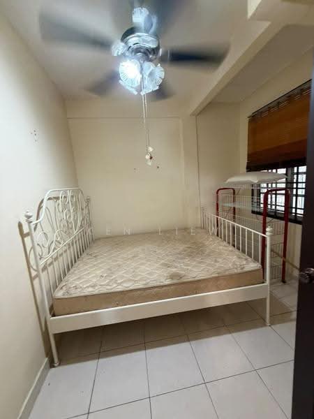 2-storey Terraced House for Rent in Taman Putri Kulai (Kulai) - Ken Liew - Bedroom - PropertyGuru.com.my