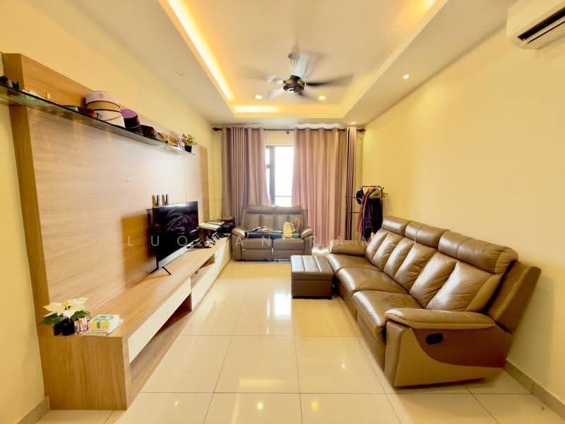 Condominium for Sale at Residensi Rampai (The Parc Tower) - Luqman Ramli - Living Room - PropertyGuru.com.my