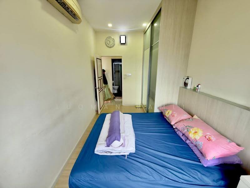 Condominium for Sale at Residensi Rampai (The Parc Tower) - Luqman Ramli - Bedroom - PropertyGuru.com.my