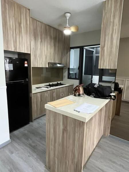 Kediaman Servis untuk Disewa di United Point (Residensi Berpadu) - Benson Ng - Kitchen - PropertyGuru.com.my