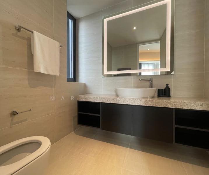 Kediaman Servis untuk Dijual di Star Residences Three - Marcus Guan - Bathroom - PropertyGuru.com.my