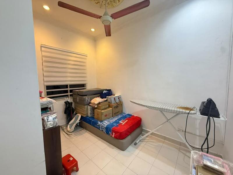 Rumah Teres 1.5-Tingkat untuk Dijual di Taman Sierra Perdana (Masai) - Winnie Tan - Bedroom - PropertyGuru.com.my