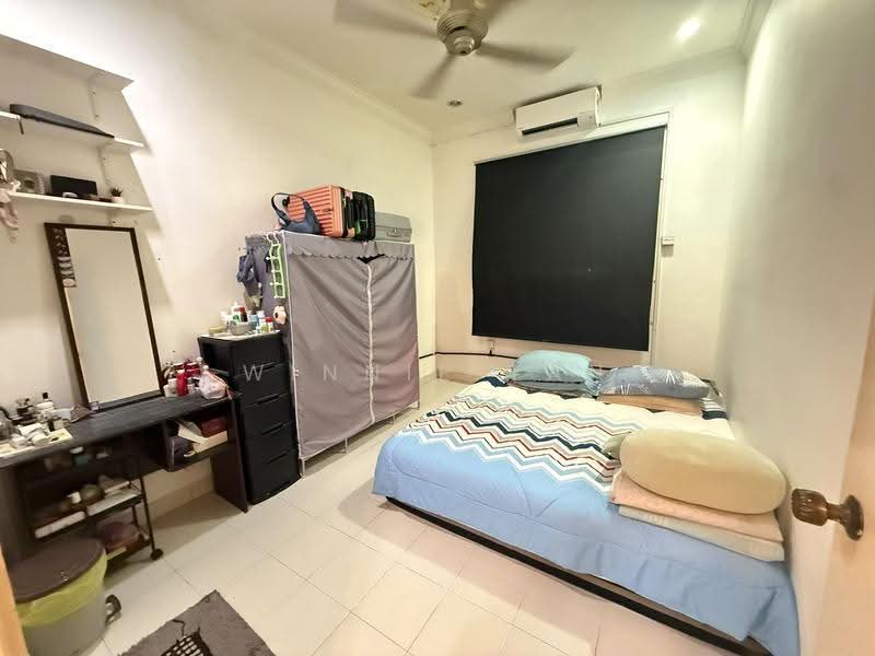 Rumah Teres 1.5-Tingkat untuk Dijual di Taman Sierra Perdana (Masai) - Winnie Tan - Bedroom - PropertyGuru.com.my