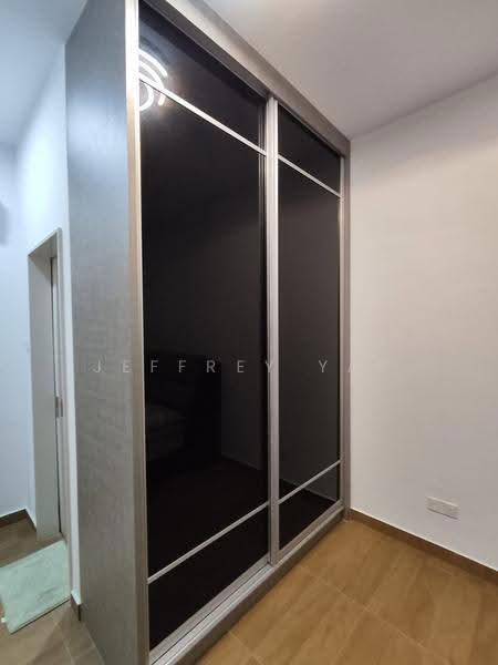 Condominium for Sale at Hillcrest Heights - Jeffrey Yap - Bedroom - PropertyGuru.com.my