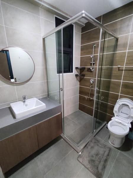 Condominium for Sale at Hillcrest Heights - Jeffrey Yap - Bathroom - PropertyGuru.com.my