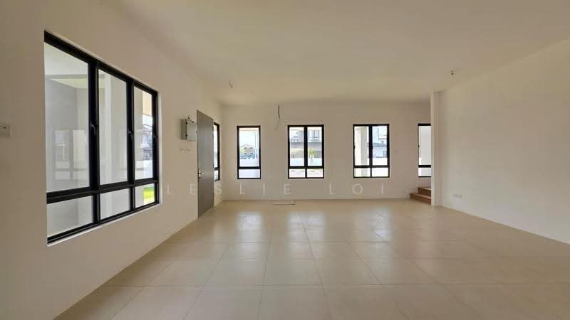 Semi-Detached House for Sale in Stapok (Kuching) - Leslie Loi - Living Room - PropertyGuru.com.my