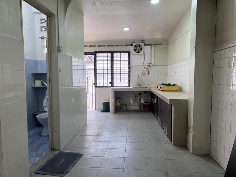 2-storey Terraced House for Sale in Taman Muda (Ampang) - Kelly Lam - Kitchen - PropertyGuru.com.my