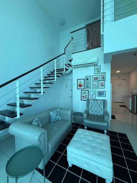Kediaman Servis untuk Dijual di Maritime Suite - Matthew Png - Living Room - PropertyGuru.com.my