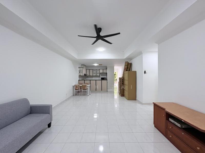 Rumah Bandar untuk Dijual di Country Heights (Kajang) - Afiqah zaidi - Living Room - PropertyGuru.com.my