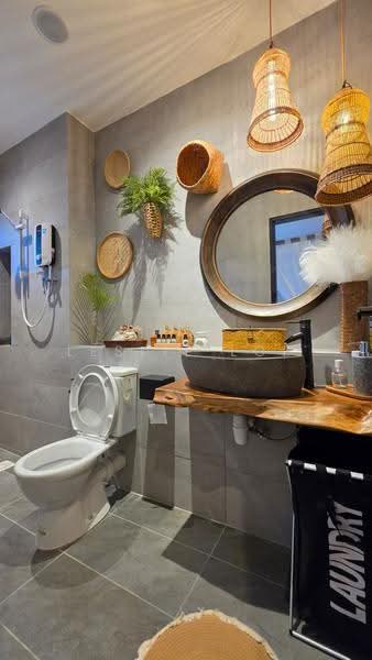 Apartment for Sale at Doncaster Residence - Leslie Loi - Bathroom - PropertyGuru.com.my