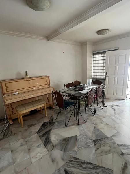 Rumah Teres 2-Tingkat untuk Dijual di Farlim (Ayer Itam) - Matthew Png - Dining Room - PropertyGuru.com.my