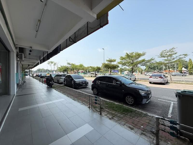 Shop for Sale in Taman Bachang Baru (Bachang) - Helen BF - Exterior - PropertyGuru.com.my