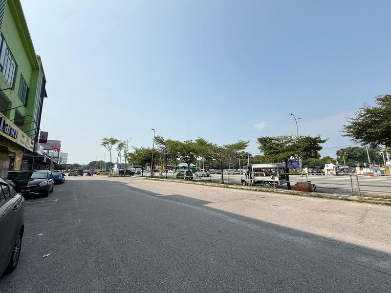 Shop for Sale in Taman Bachang Baru (Bachang) - Helen BF - Exterior - PropertyGuru.com.my