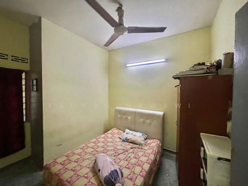 2-storey Terraced House for Sale in Taman Gembira (Klang) - Fauran Nawawi - PropertyGuru.com.my