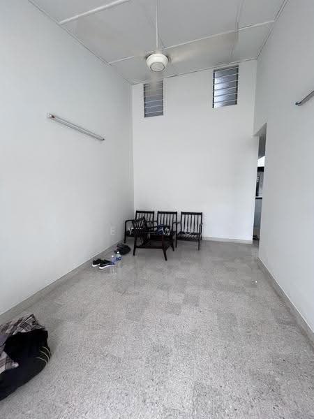 Rumah Teres 1.5-Tingkat untuk Disewa di Seksyen 19 (Petaling Jaya) - Joey Wong - Living Room - PropertyGuru.com.my