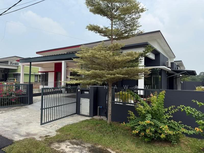 Semi-Detached House for Sale in Taman Dataran Abadi (Sepang) - Fauran Nawawi - PropertyGuru.com.my