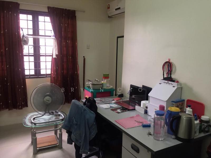 Condominium for Sale at Cypress Condominium - Bryan Cho - Study - PropertyGuru.com.my