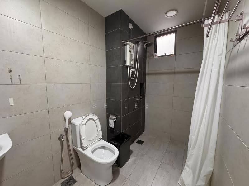 Service Residence for Rent at Luminari - SH Lee - Bathroom - PropertyGuru.com.my