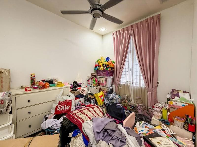 Kondominium untuk Dijual di Kristal View - Muhd Khairulnawawi Kamaruddin - Bedroom - PropertyGuru.com.my