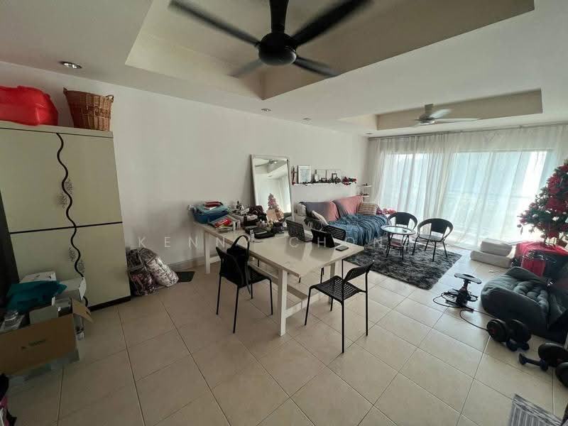 Kondominium untuk Dijual di Changkat View - Kenny Chong - Living Room - PropertyGuru.com.my