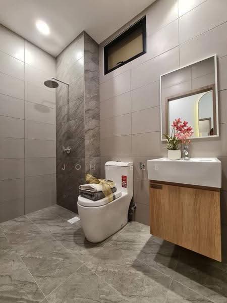 Tanah Komersial untuk Dijual di Johor Bahru (Johor) - John Lee - Bathroom - PropertyGuru.com.my