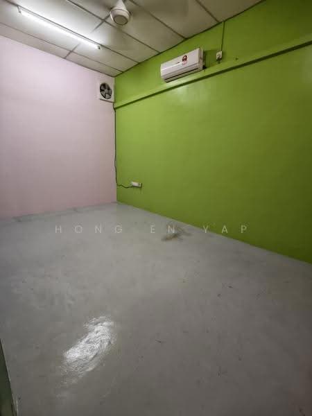 Shop / Office for Rent in Taman Seri Orkid (Skudai) - Hong En Yap - Interior - PropertyGuru.com.my