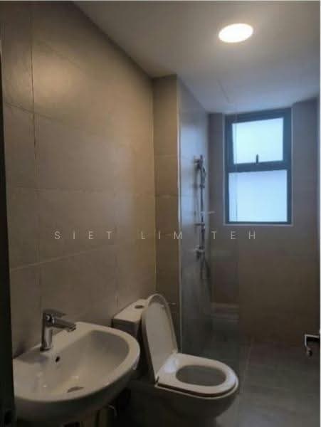 Service Residence for Rent at 8th & Stellar - Siet Lim Teh - Bathroom - PropertyGuru.com.my