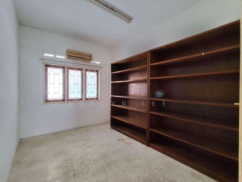 Rumah Teres 2-Tingkat untuk Dijual di Taman Midah (Cheras) - Adelyn Lee - Study - PropertyGuru.com.my