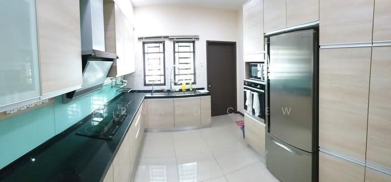 3-storey Terraced House for Rent in Bandar Bayan Bahru (Bayan Lepas) - Bernard Chew - Kitchen - PropertyGuru.com.my