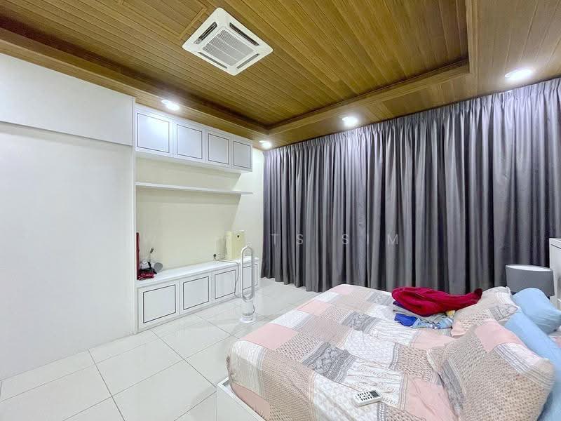 2-storey Terraced House for Sale in Bayan Lepas (Penang) - Welwits Sim - Bedroom - PropertyGuru.com.my