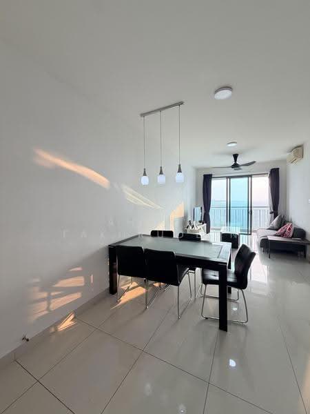 Kediaman Servis untuk Dijual di Teega Suites - Ahmad Fakhruddin - Dining Room - PropertyGuru.com.my