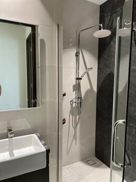 Condominium for Rent at Bay Point @ Country Garden Danga Bay - YANTING.C . - Bathroom - PropertyGuru.com.my