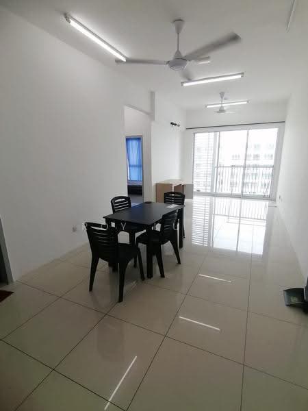 Service Residence for Sale at Palm Garden - Roy Kuak - Dining Room - PropertyGuru.com.my