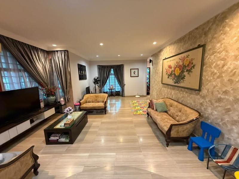 Bungalow House for Sale in Taman Munshi Ibrahim (Tampoi) - Cora Loh - PropertyGuru.com.my