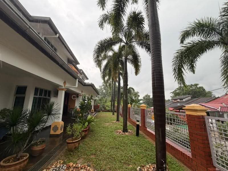 Bungalow House for Sale in Taman Munshi Ibrahim (Tampoi) - Cora Loh - PropertyGuru.com.my