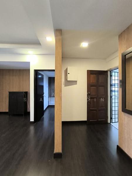 Condominium for Sale at Menara Mutiara - Kashfi Sharifuddin - Entrance - PropertyGuru.com.my