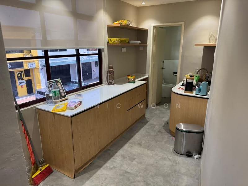 Terrace Factory for Rent in Taman Sains Selangor (Kota Damansara) - Ronnic Woon - Kitchen - PropertyGuru.com.my