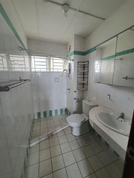 Condominium for Rent at Segar Courts - Louis Lin - Bathroom - PropertyGuru.com.my