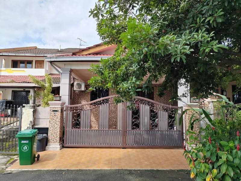 2-storey Terraced House for Sale in Bandar Baru Bangi (Selangor) - Muhd Khairulnawawi Kamaruddin - Exterior - PropertyGuru.com.my