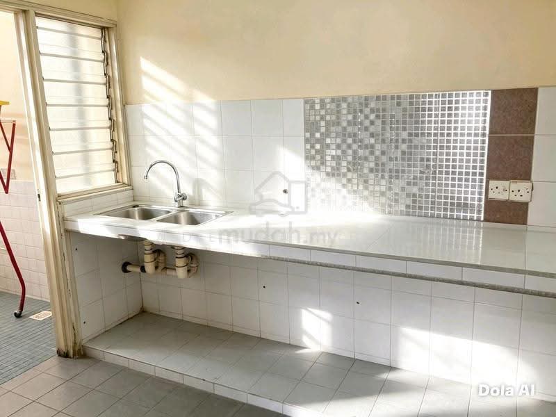 Kondominium untuk Dijual di De Tropicana - Adelyn Lee - Kitchen - PropertyGuru.com.my