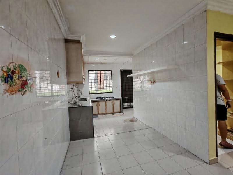 1-storey Terraced House for Sale in Pandan Perdana (Ampang) - Gavin Tham - Kitchen - PropertyGuru.com.my