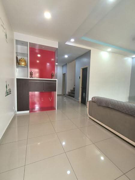 Rumah Teres untuk Disewa di Johor Bahru (Johor) - Elvis Sim - Living Room - PropertyGuru.com.my