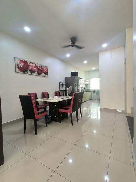 Rumah Teres untuk Disewa di Johor Bahru (Johor) - Elvis Sim - Dining Room - PropertyGuru.com.my