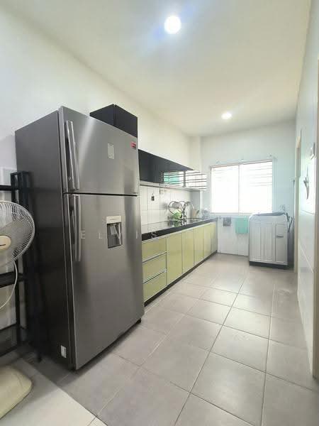Rumah Teres untuk Disewa di Johor Bahru (Johor) - Elvis Sim - Kitchen - PropertyGuru.com.my