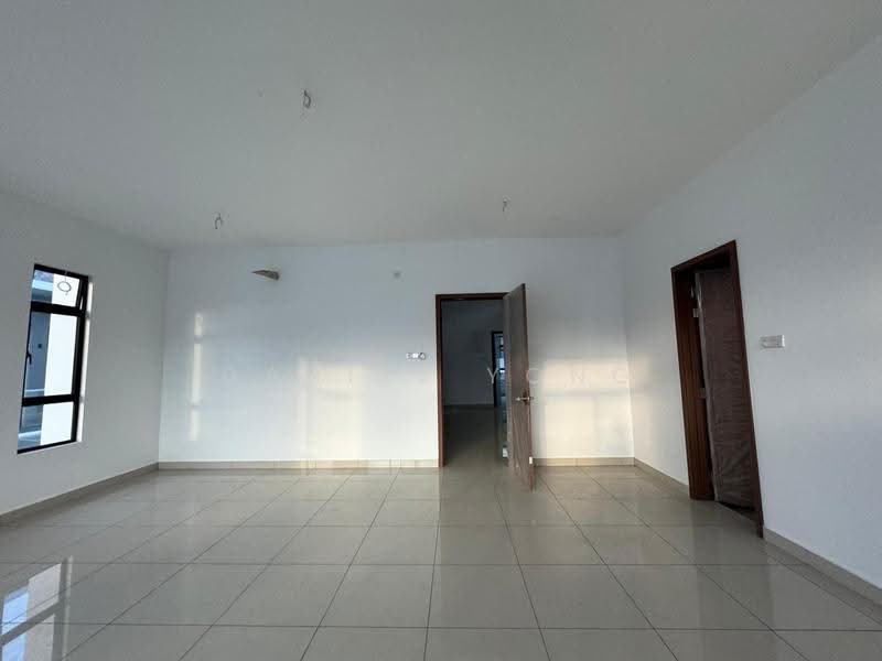 Rumah Berkembar untuk Dijual di Bandar Putra Kulai (Kulai) - Daniel Yong - Living Room - PropertyGuru.com.my